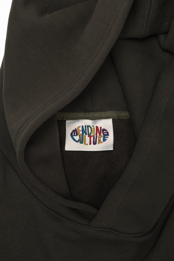 Oversized Back-Appliqué Hoodie (olive x pistachio)