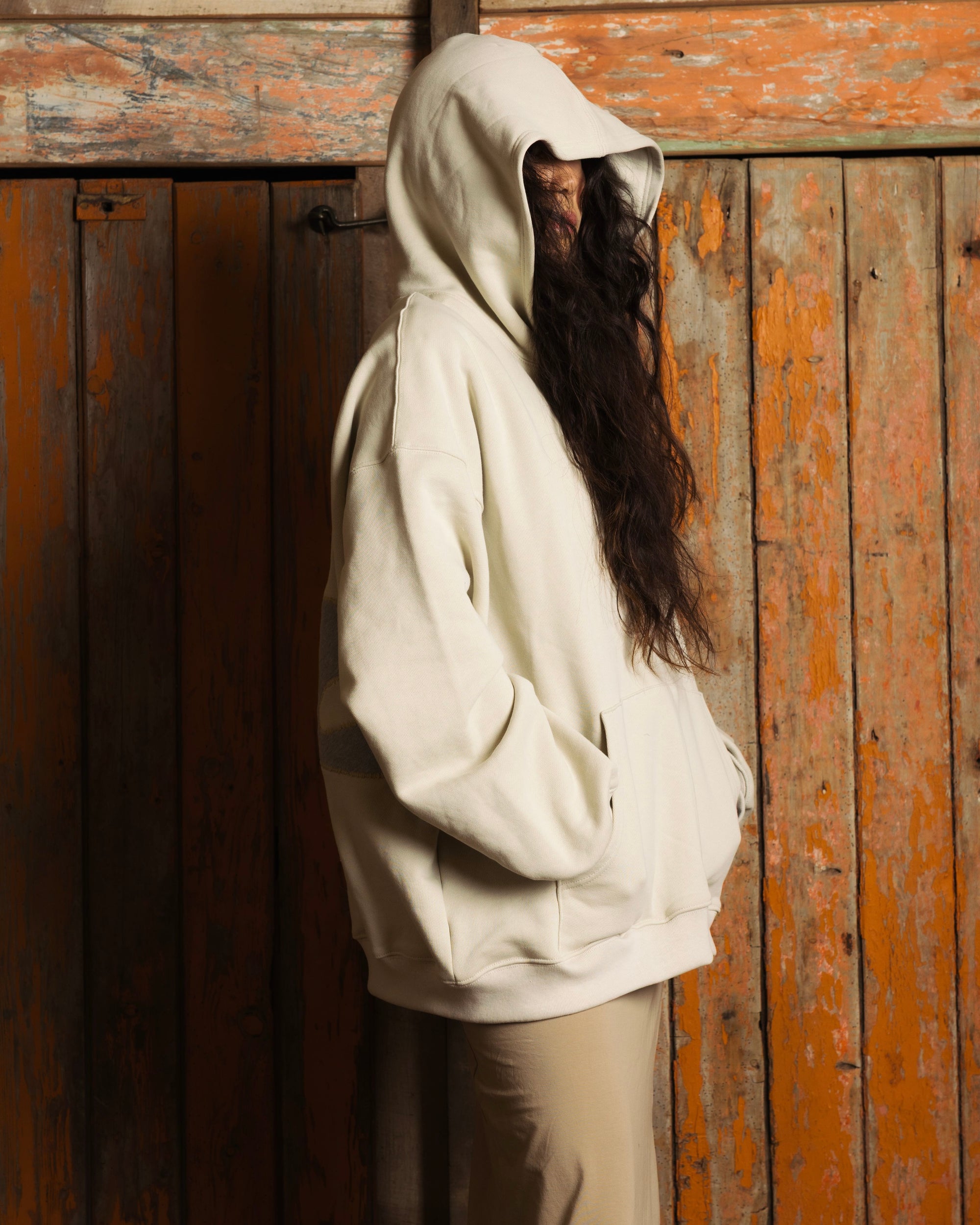 Oversized Back-Appliqué Hoodie (ivory)