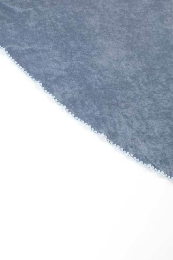 Beach Towel / Throw with Shell Edge Stitch (Blue x Blue)