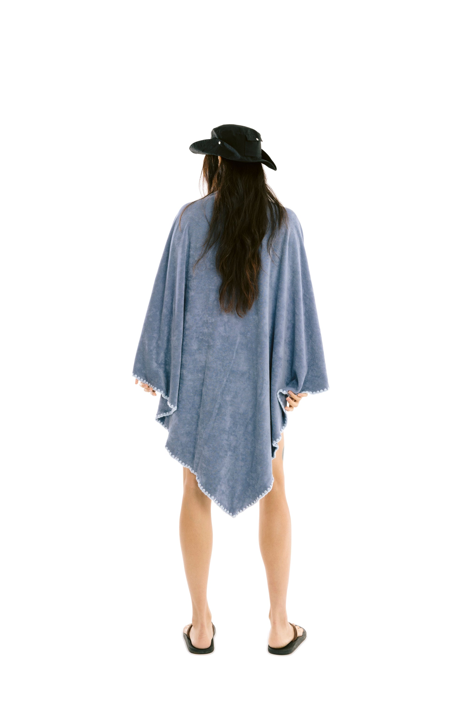 Beach Towel / Throw with Shell Edge Stitch (Blue x Blue)