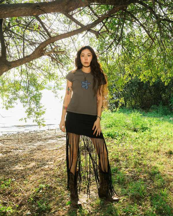 Organic Cotton Flowerchild Tee - Women's Hourglass Fit (Charcoal)