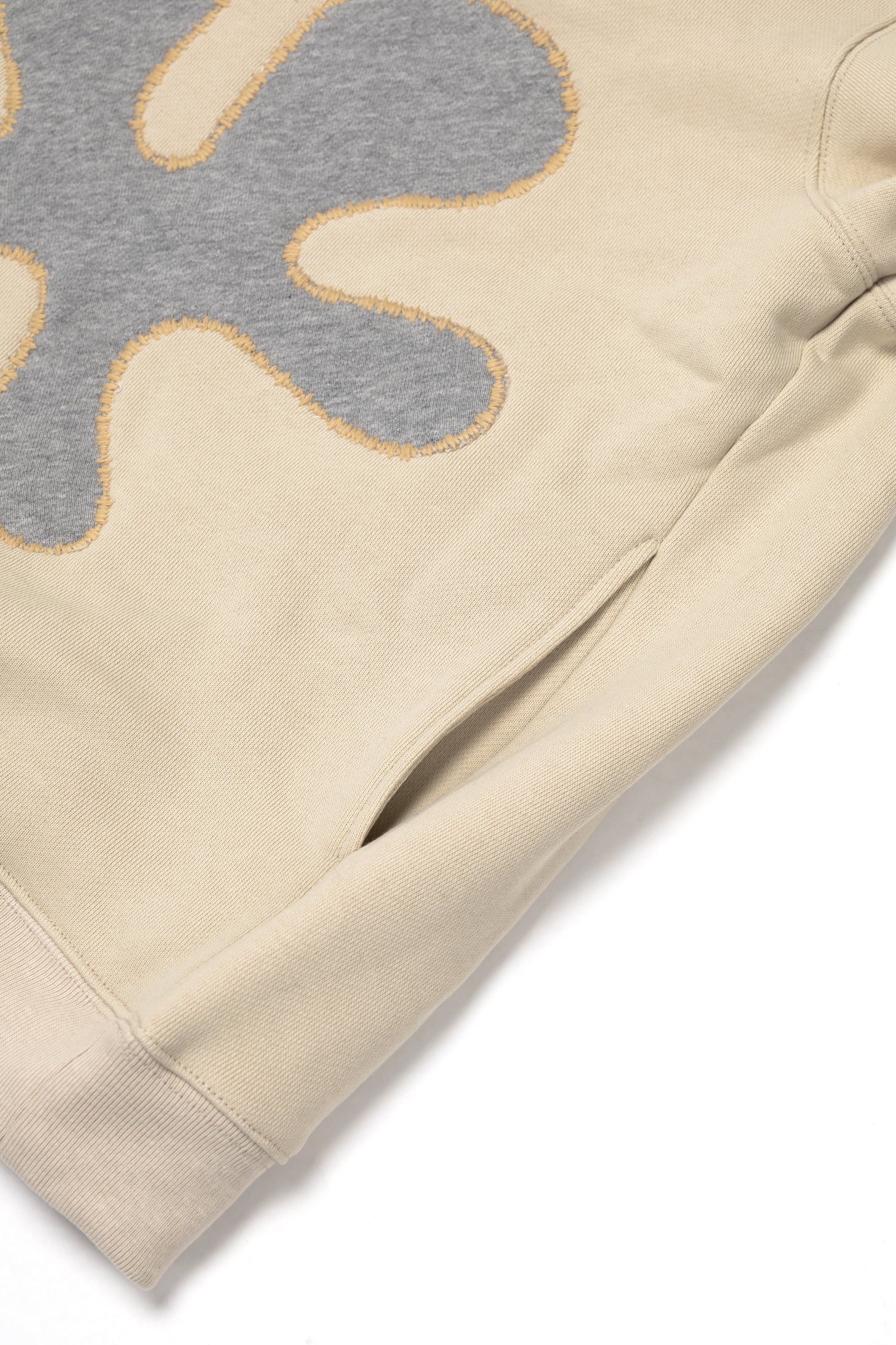 Oversized Front-Appliqué Hoodie (ivory)