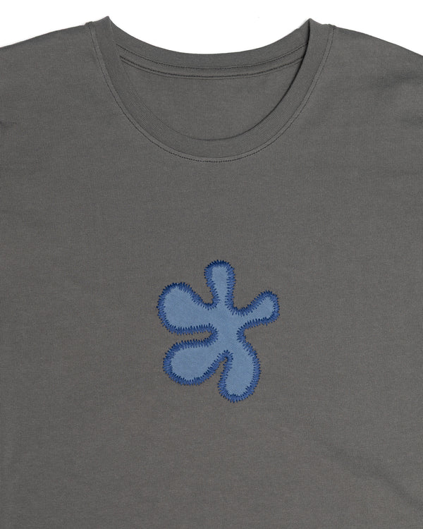 Organic Cotton Flowerchild Tee - Women's Hourglass Fit (Charcoal)