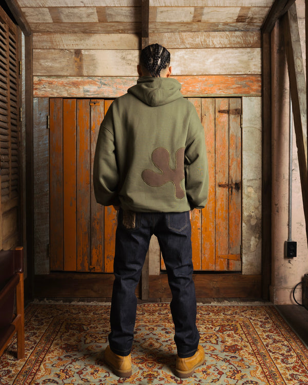 Oversized Back-Appliqué Hoodie (khaki)