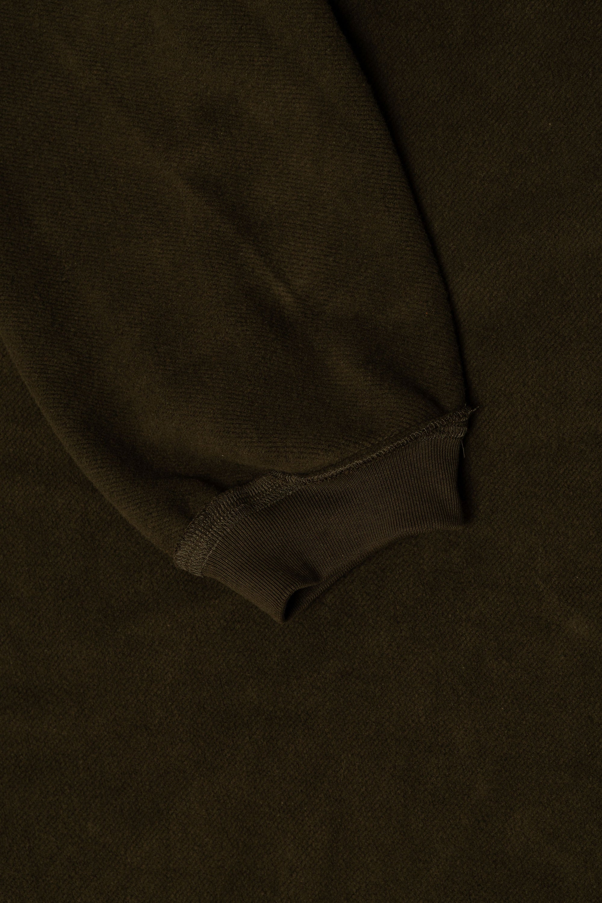 Oversized Back-Appliqué Hoodie (olive x pistachio)