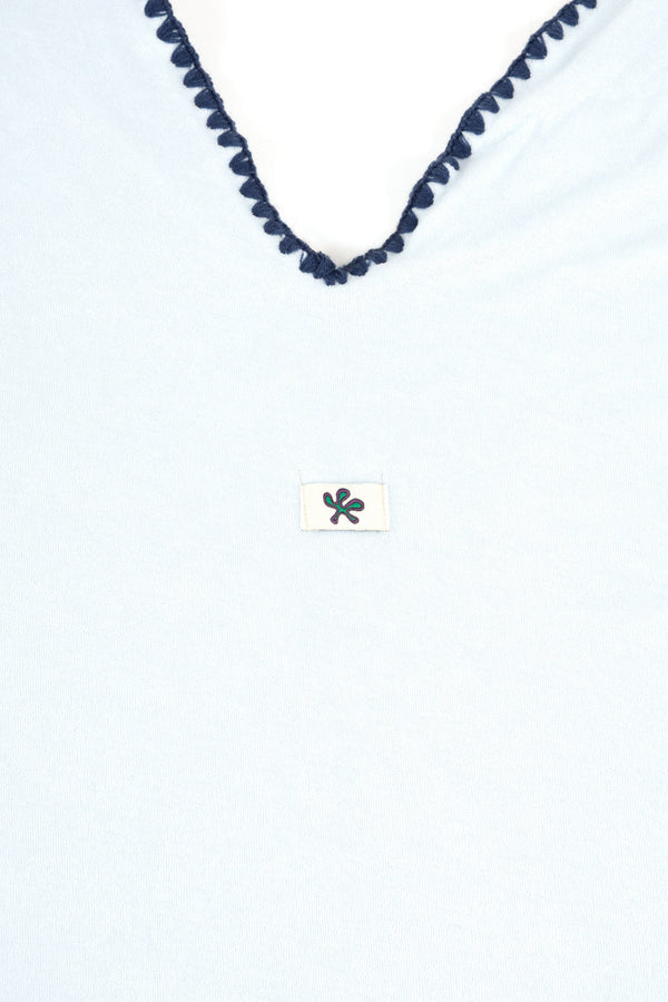 Beach Towel / Throw with Shell Edge Stitch (Baby Blue)