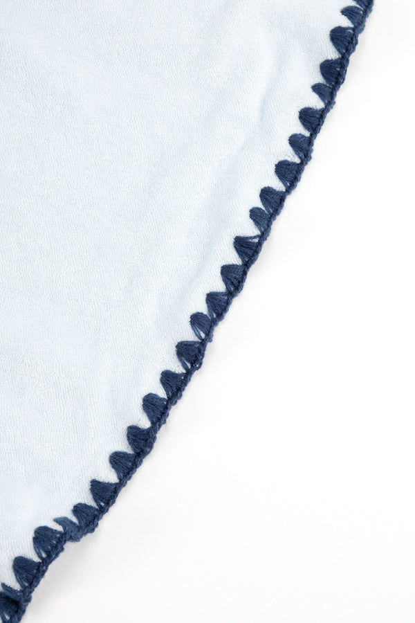 Beach Towel / Throw with Shell Edge Stitch (Baby Blue)