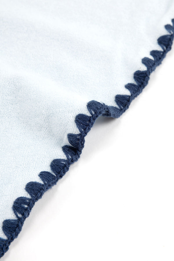 Beach Towel / Throw with Shell Edge Stitch (Baby Blue)