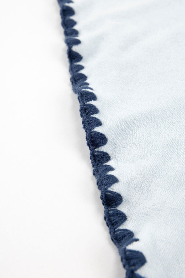 Beach Towel / Throw with Shell Edge Stitch (Baby Blue)