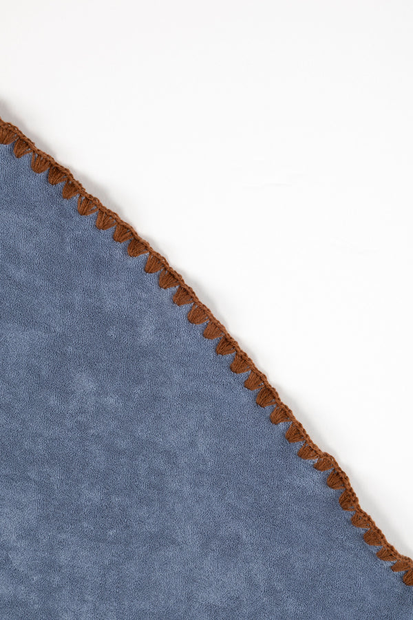 Beach Towel / Throw with Shell Edge Stitch (Blue x Brown)
