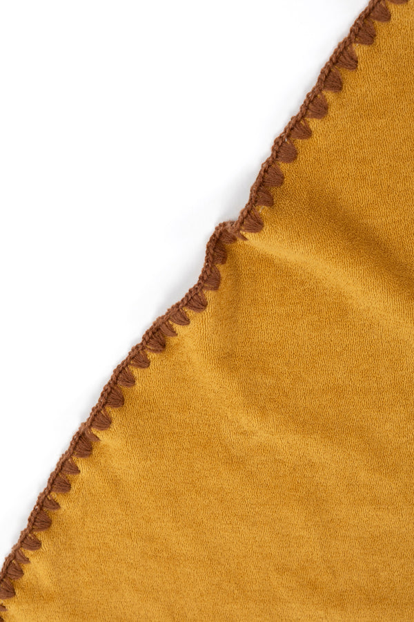 Beach Towel / Throw with Shell Edge Stitch (Earth)