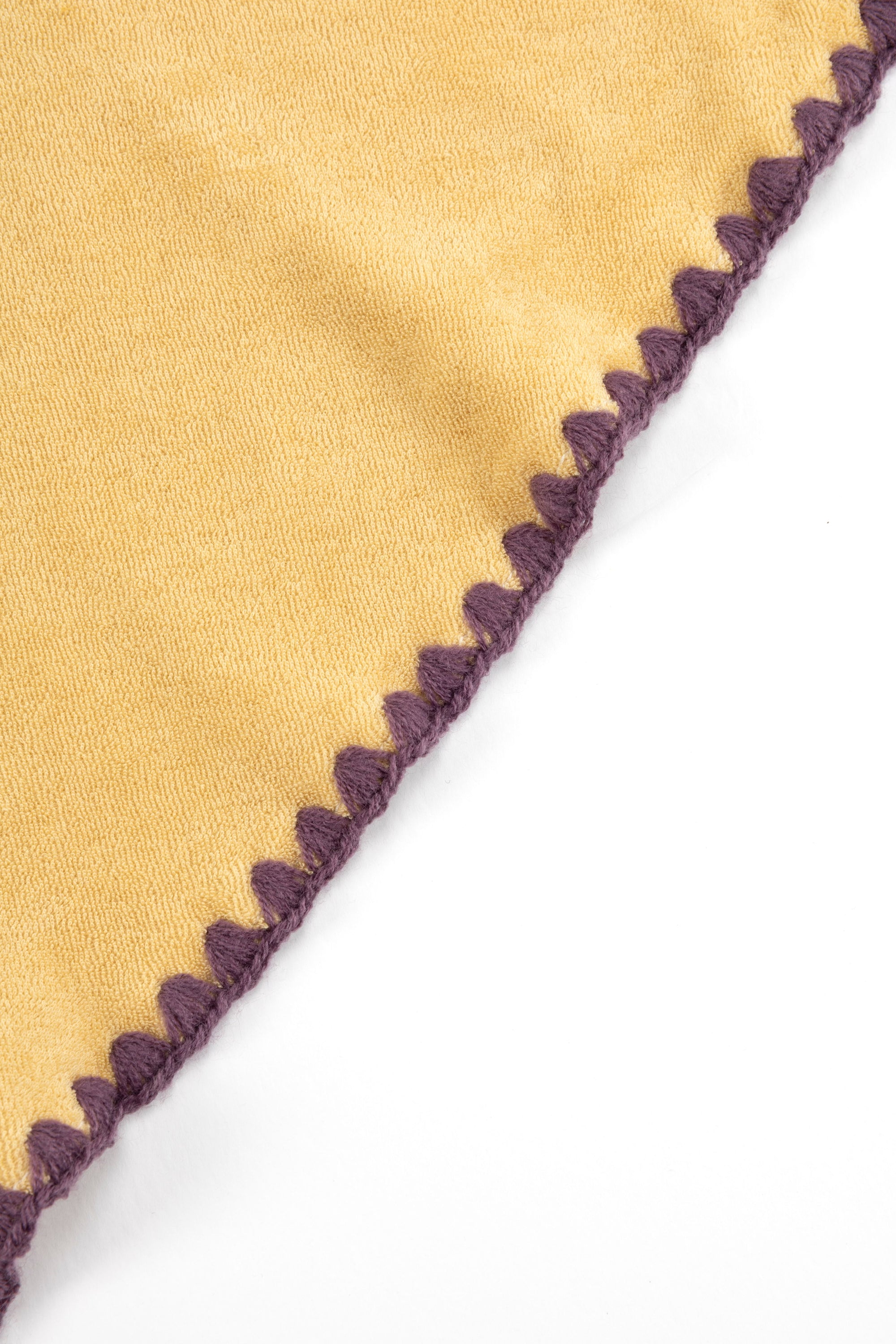 Beach Towel / Throw with Shell Edge Stitch (Baby Yellow)