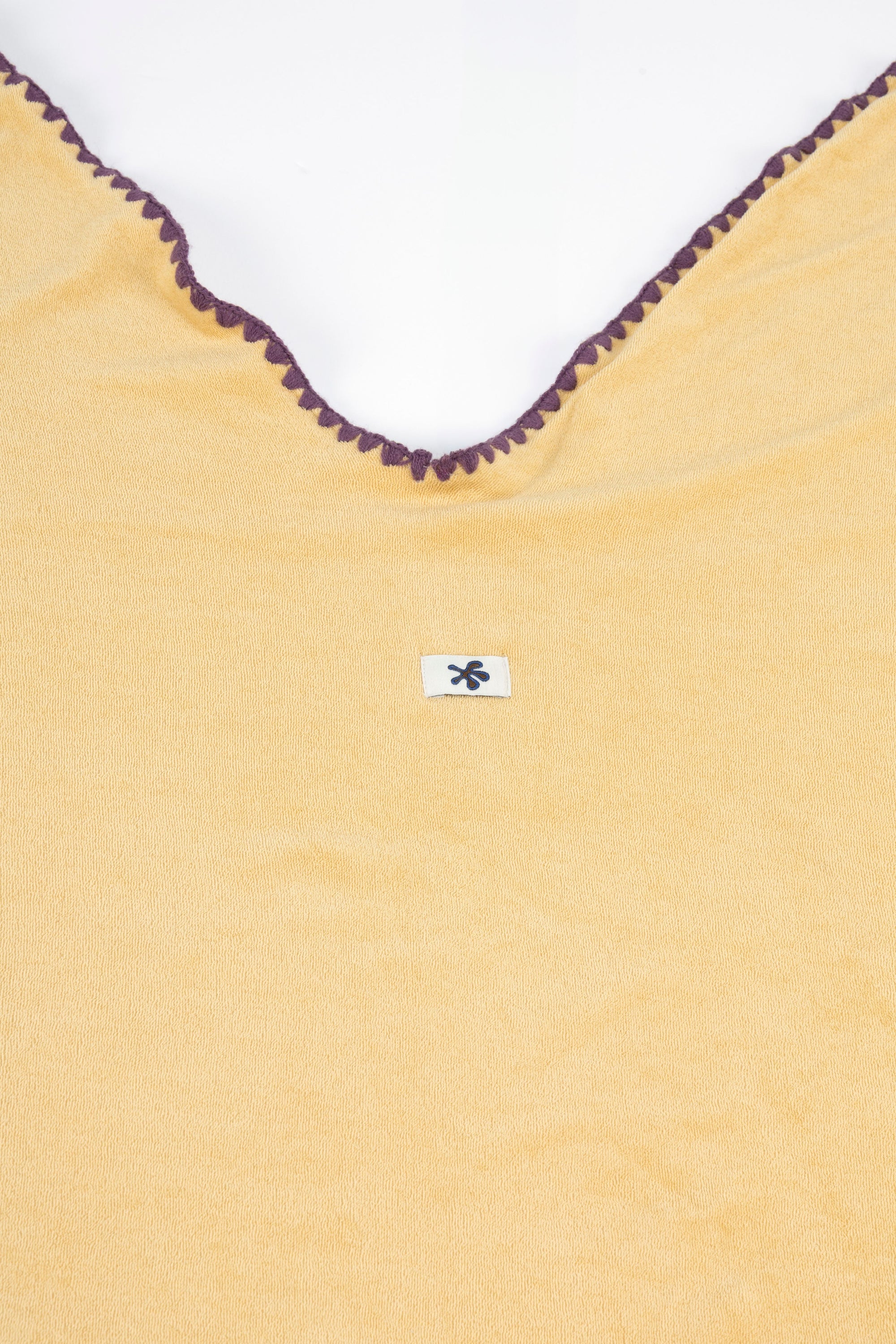 Beach Towel / Throw with Shell Edge Stitch (Baby Yellow)