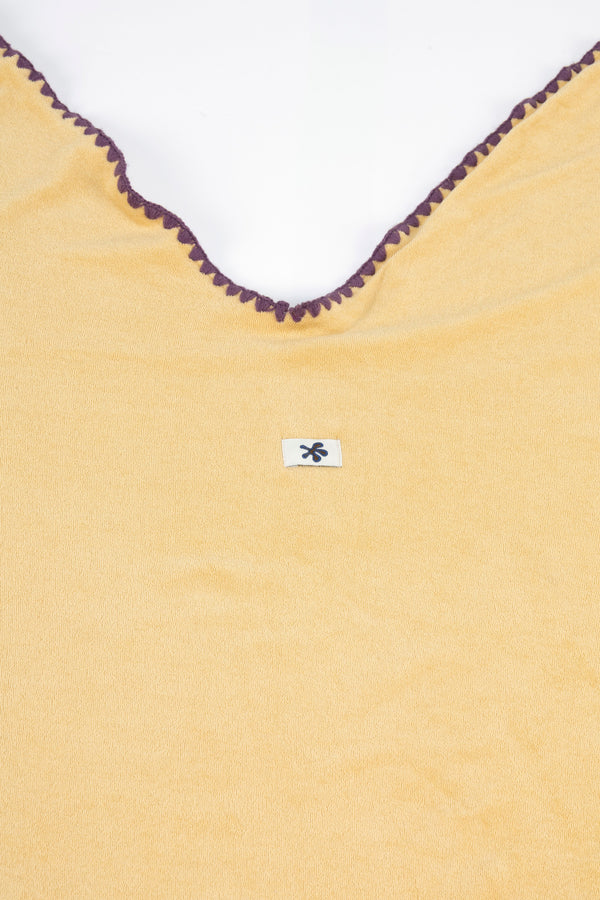 Beach Towel / Throw with Shell Edge Stitch (Baby Yellow)