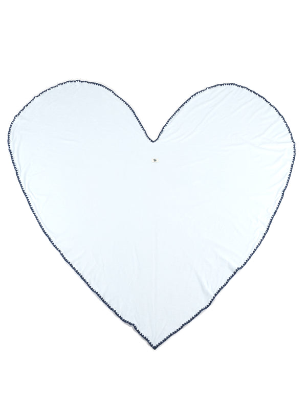 Beach Towel / Throw with Shell Edge Stitch (Baby Blue)