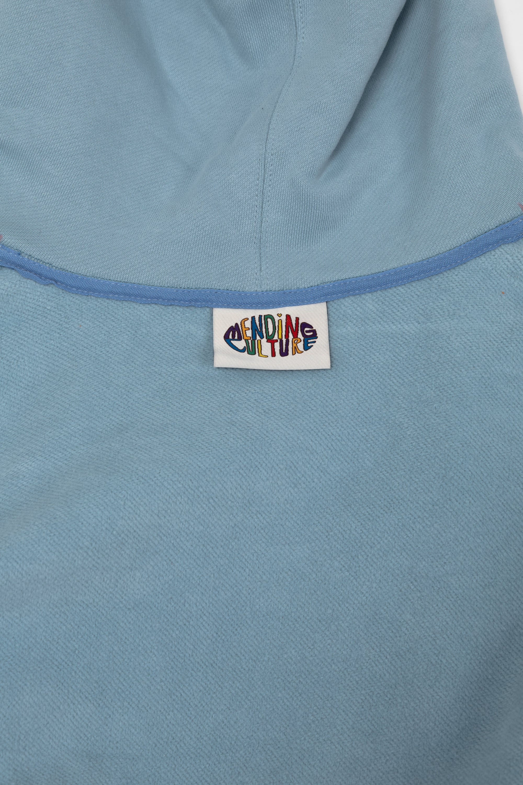 Oversized Back-Appliqué Hoodie (baby blue)